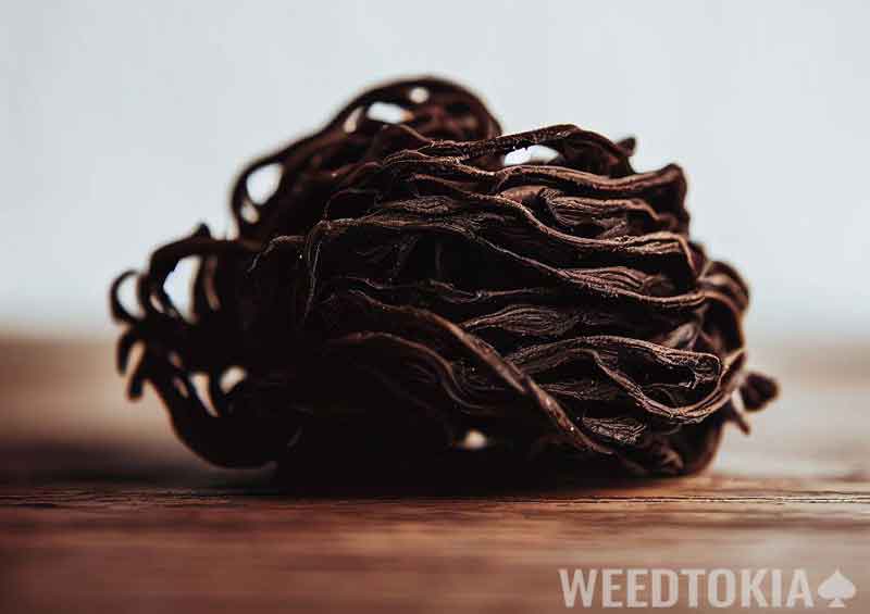 Brown hemp wick on a table