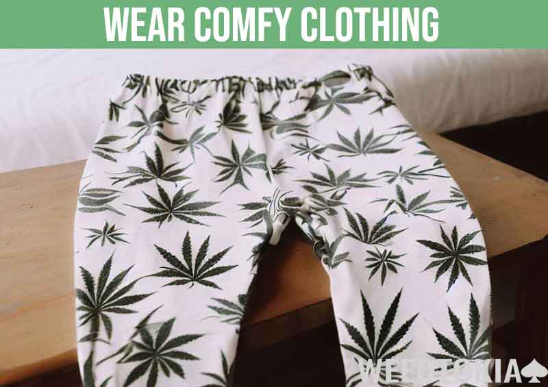 Comfy weed pattern pajamas